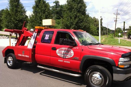 Medium Duty Towing In Mount Carmel Tennessee